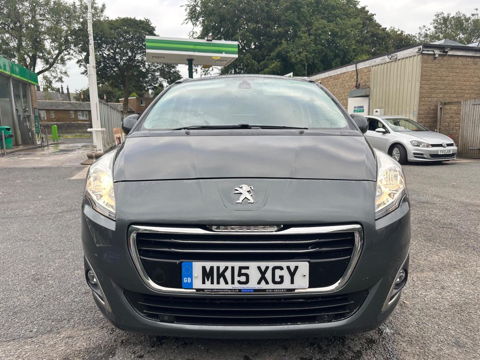2015 Peugeot 5008